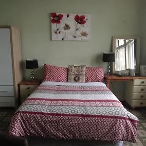 new-beehive-inn-guest-house.yorkshirehotels.net/